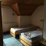 Ceska Chalupa 2*