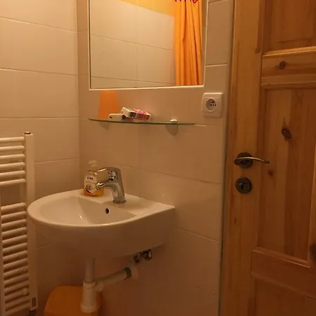 Ceska Pensjonat 2*